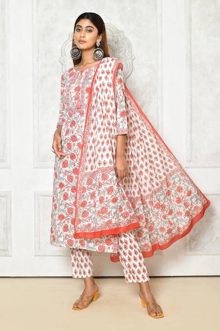 Buy White Cotton Printed Floral Round Straight Kurta Set For Women By