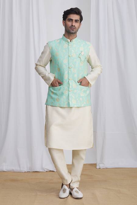 Buy Green Jacquard Banarasi Silk Floral Motif Bundi And Kurta Set For