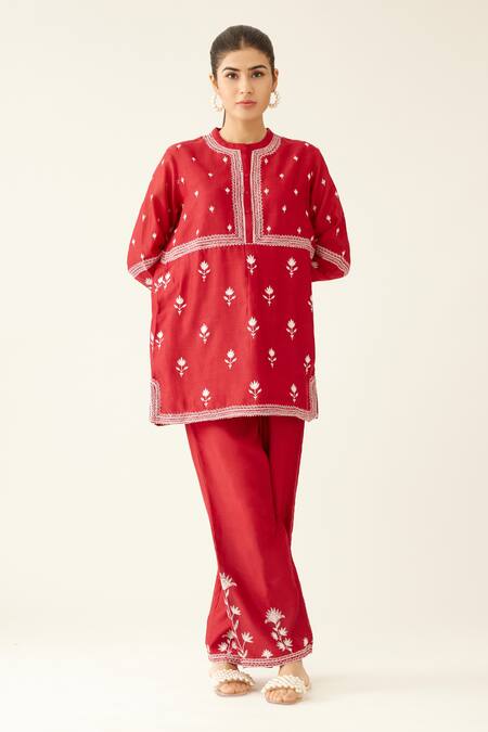 Buy Red Silk Chanderi Embroidery Thread Round Flower Kurta And Pant Set