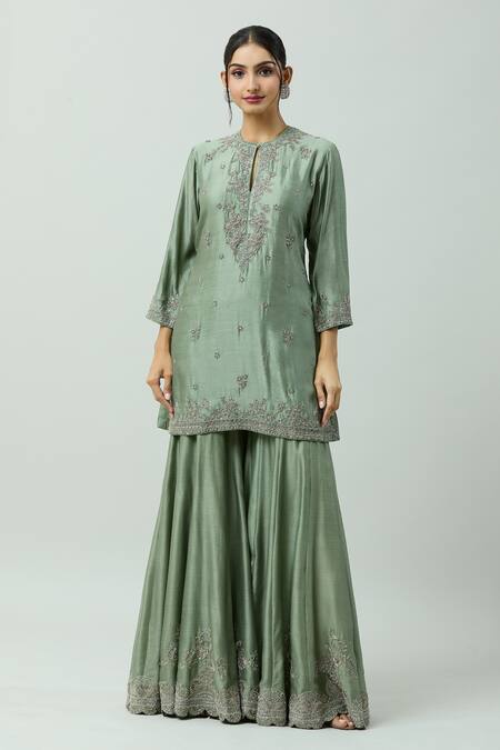 Buy Green Cheniya Silk Hand Embroidery Floral Round Neck Tunic For