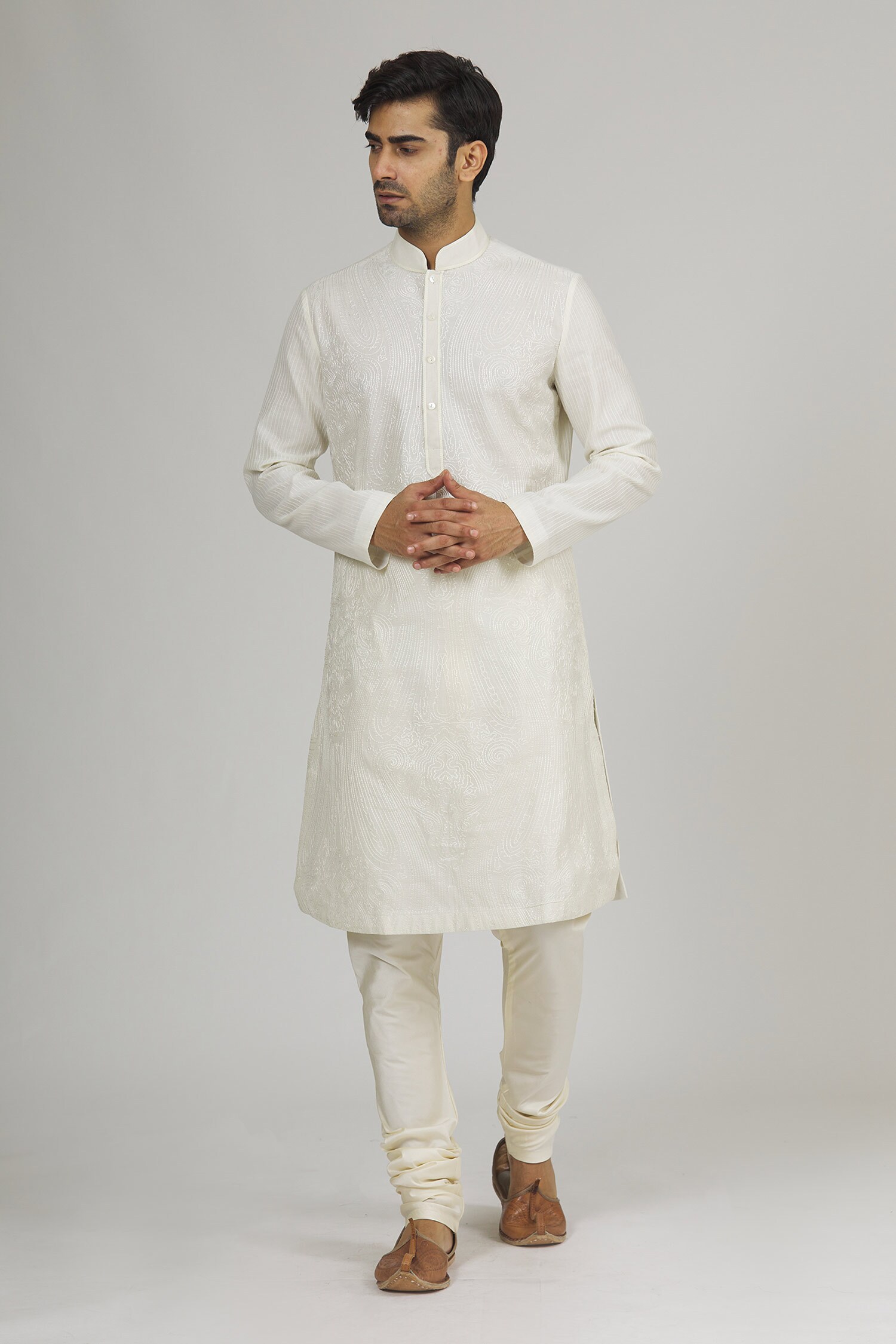 Buy Aryavir Malhotra White Cotton Silk Embroidered Kurta Set Online