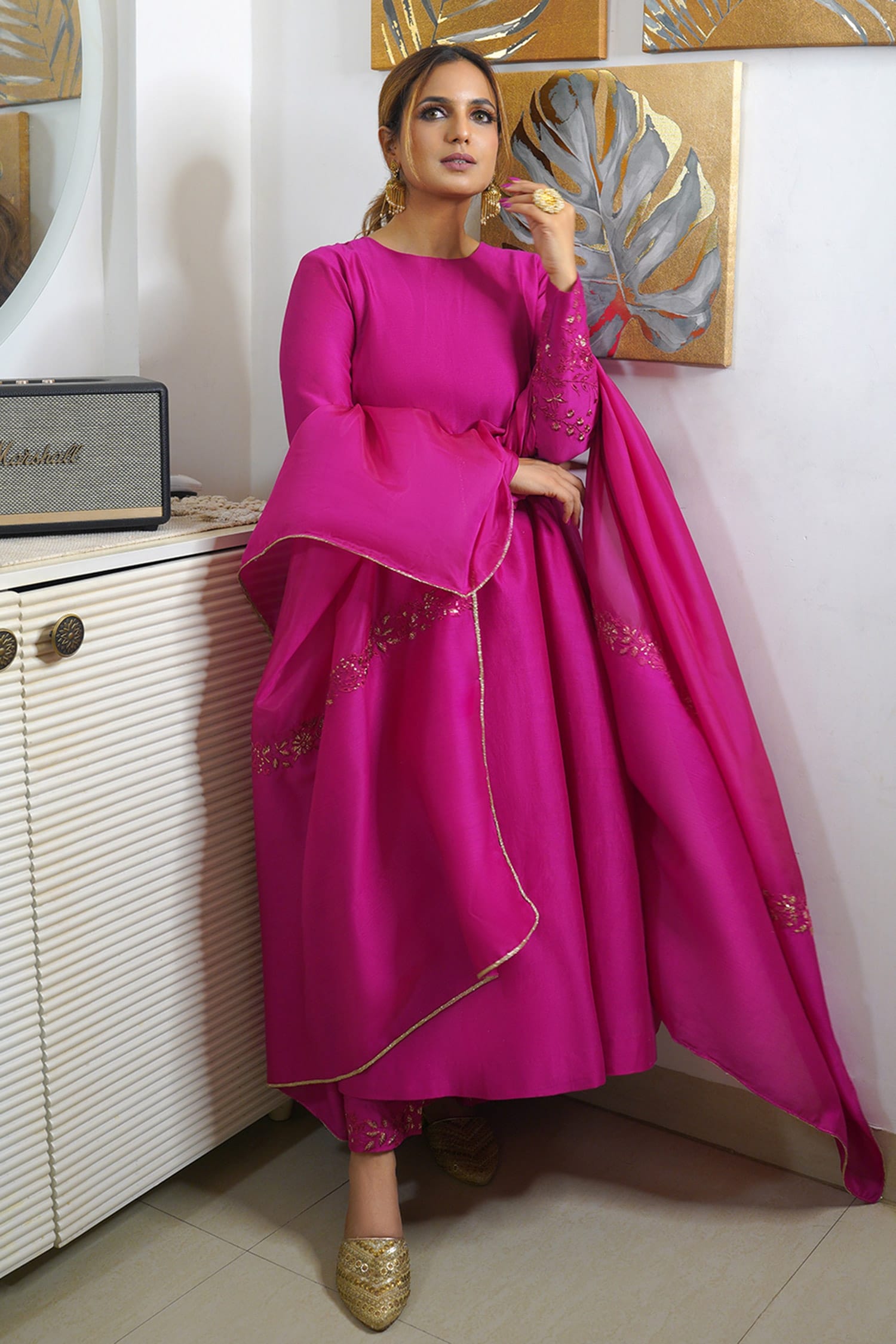 Buy Pink Pure Handwoven Chanderi Placement Embroidery Resham Round Neck