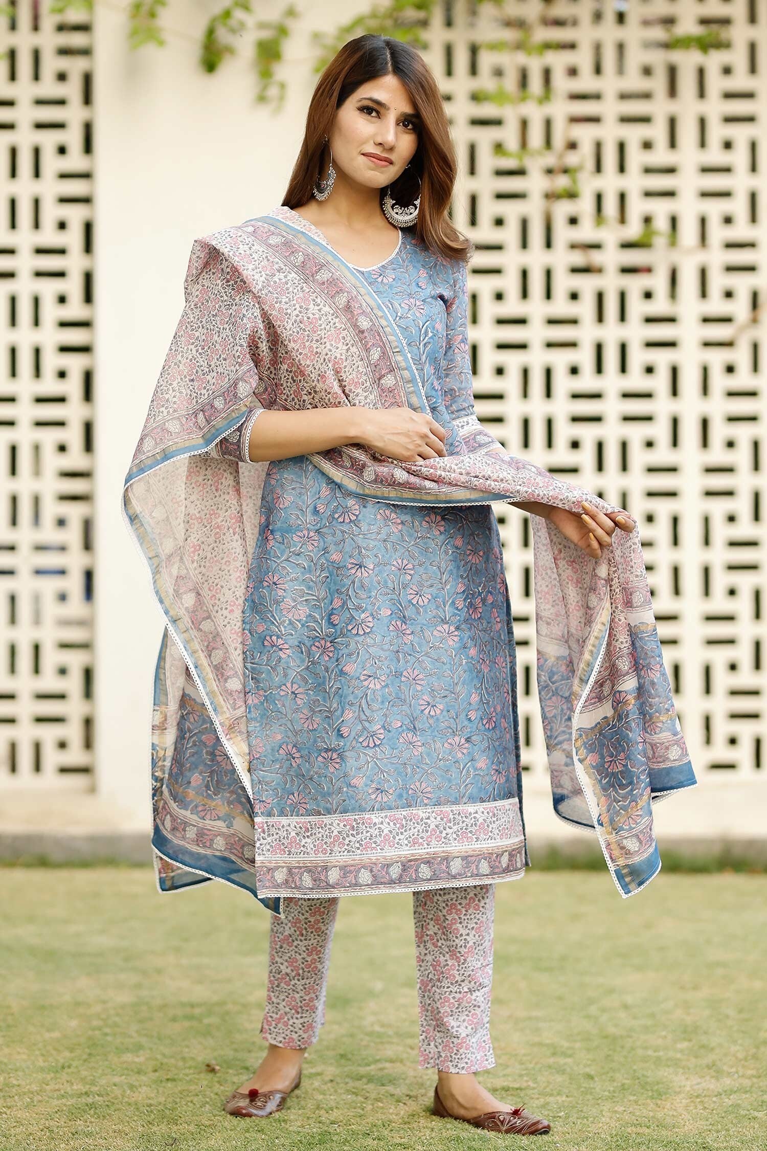 Buy Blue Cotton Printed Floral Round Kurta Set For Women By Pheeta