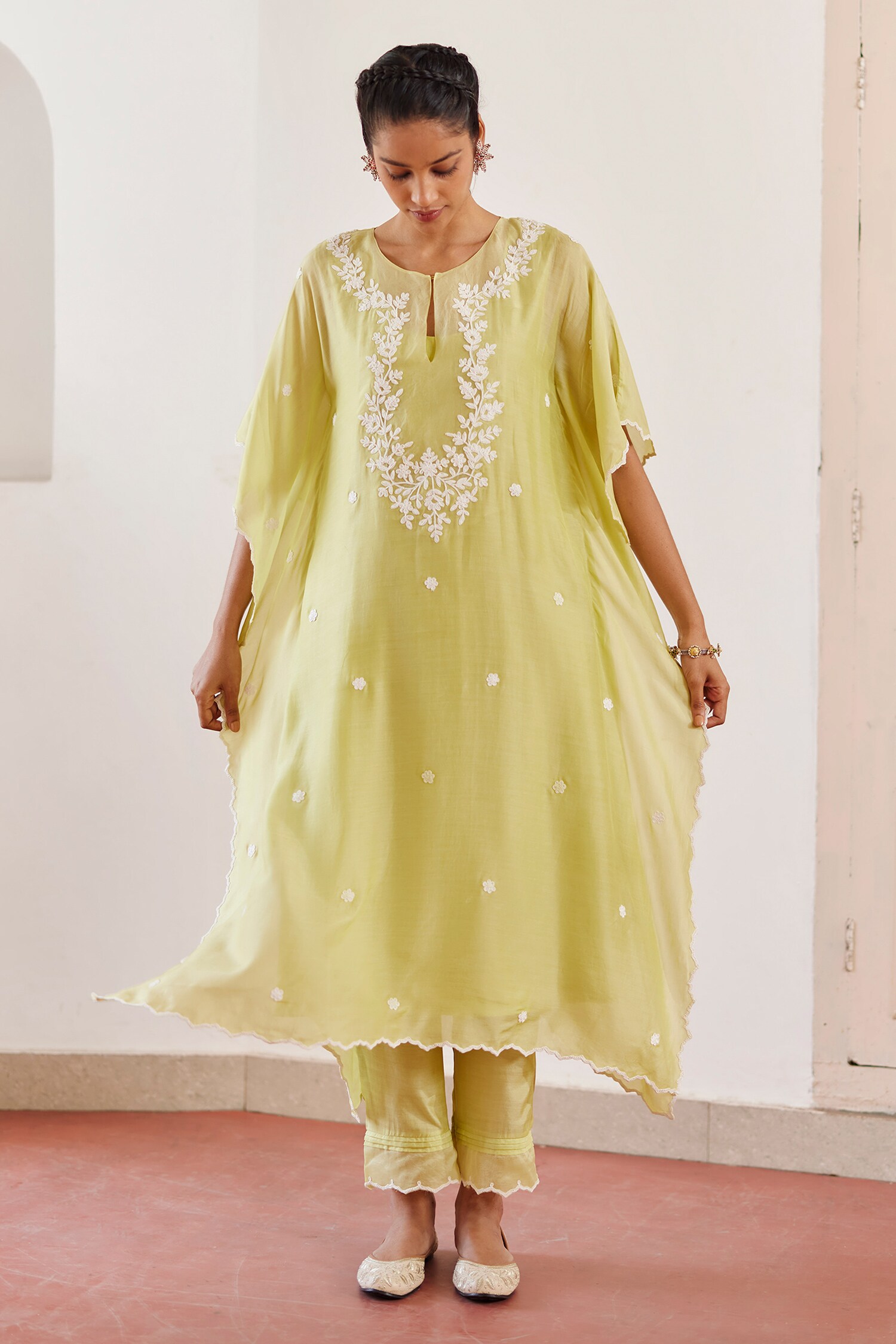 Buy Green Cotton Silk Embroidered Floral Round Zareena Kurta Kaftan Set