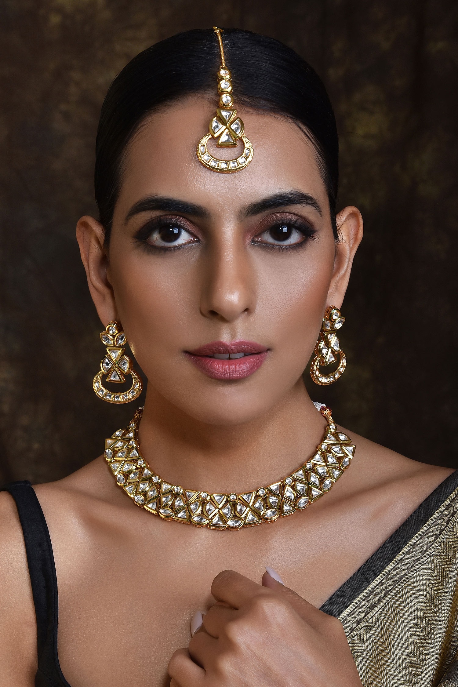 Buy Gold Plated Kundan Studded Choker Set By SWABHIMANN Online At Aza