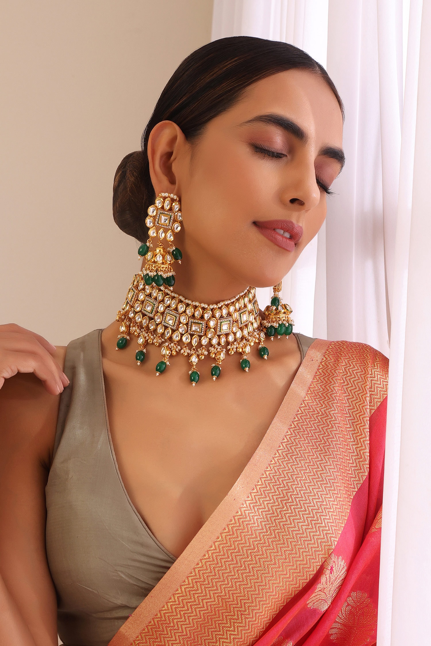 Buy Green Kundan Embellished Choker Necklace Set By Swabhimann Online