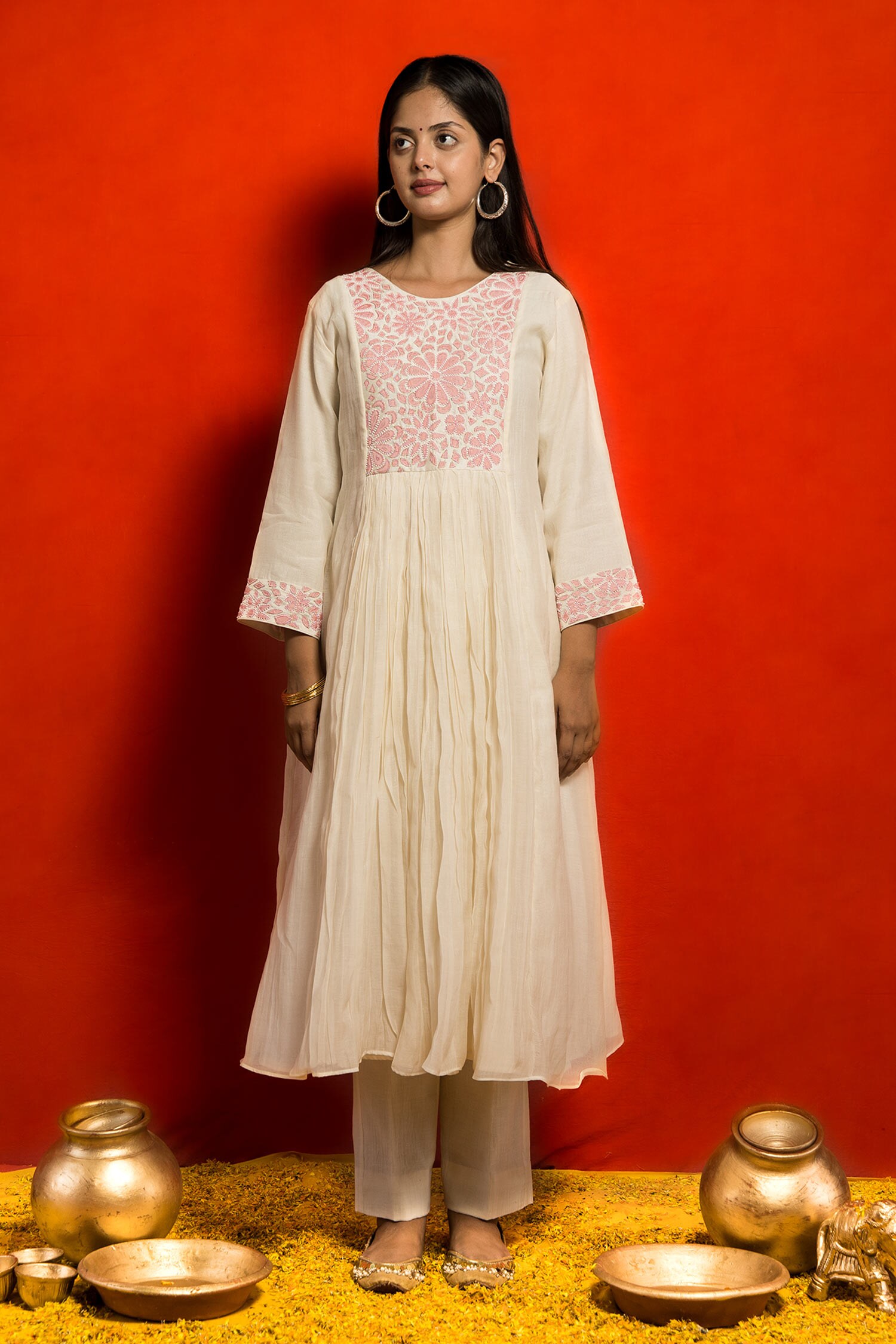 Buy Ivory Malai Chanderi Embroidered Floral Applique Work Kurta And