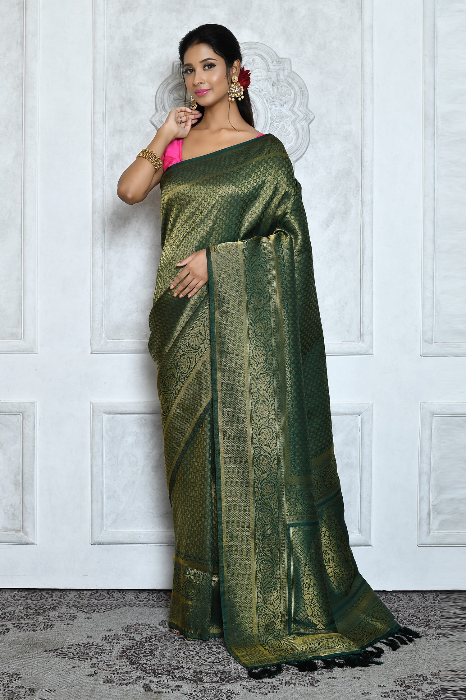 Buy Samyukta Singhania Green Silk Blend Floral Woven Saree Online Aza