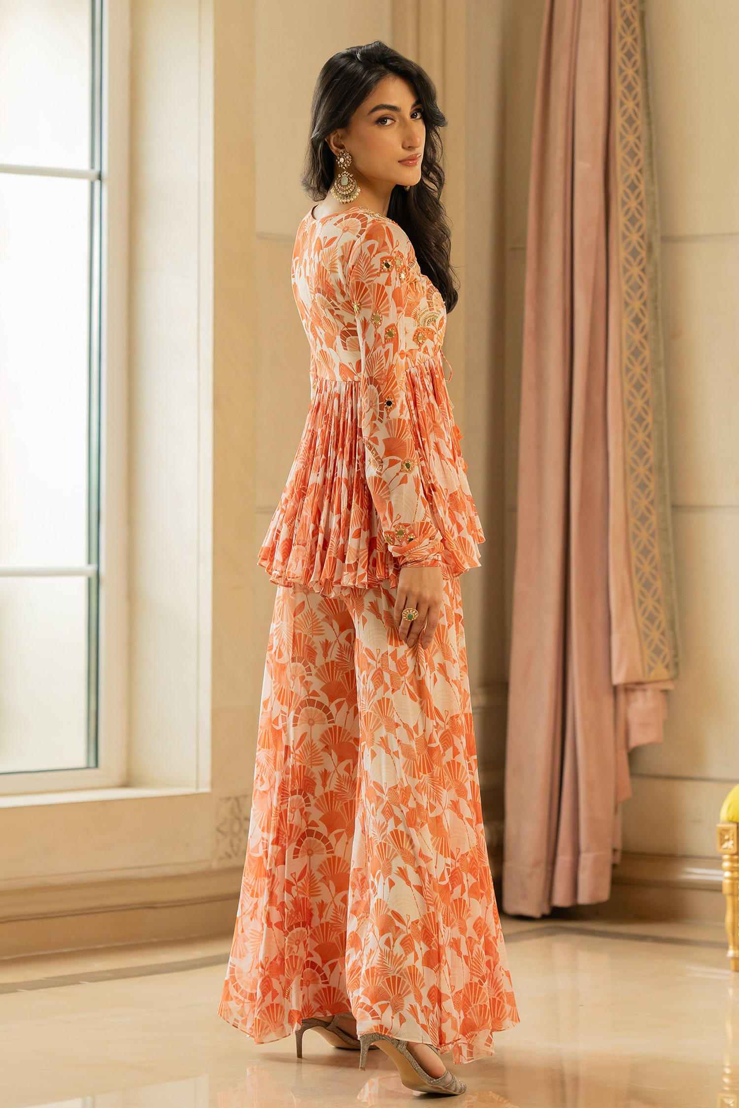 【美品】Acka georgette peplum tops Buy Orange Georgette Embroidery, Tassels V-neck Printed