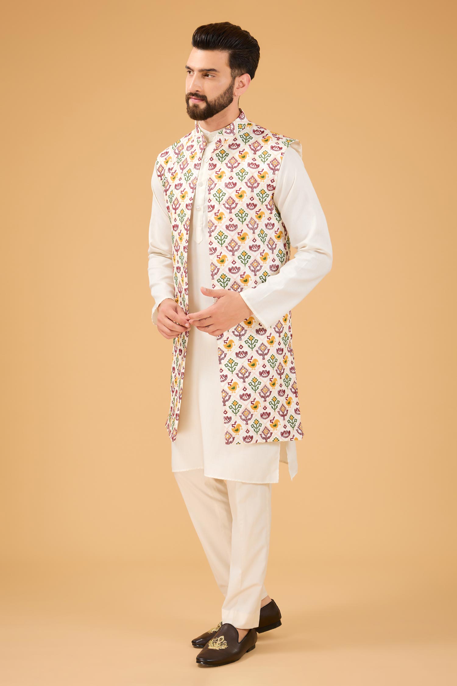Buy Ivory Silk Embroidery Phulkari Nehru Jacket For Men by Kasbah