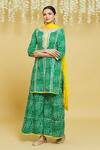 Buy_Samyukta Singhania_Green Cotton Bandhani Print Kurta Set_at_Aza_Fashions