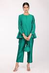 Buy_Komal Shah_Green Chanderi Mukaish Embroidered Top And Pant Set_at_Aza_Fashions
