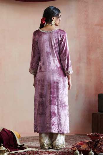 Women's Embroidered Purple Sleeveless Straight Kurta Set with Dupatta