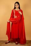 Buy_Priya Chaudhary_Red Chanderi Silk Kurta Set_at_Aza_Fashions