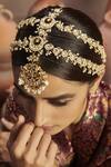 Buy_Paisley Pop_Gaurvi Kundan Embellished Mathapatti_at_Aza_Fashions