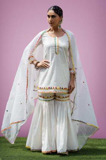 Rivaaj Organza short kurta, gharara & dupatta - Golden