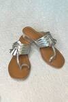 Shop_Sandalwali_Silver Chandni Kolhapuri Heels _at_Aza_Fashions