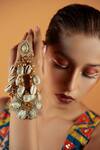 Buy_Kanyaadhan By DhirajAayushi_White Beads Pearl Embellished Haathphool _at_Aza_Fashions