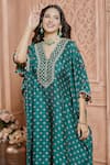 Aariyana Couture_Green Tussar Georgette Printed Geometric And Floral Kurta And Tulip Pant Set _at_Aza_Fashions