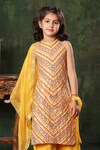 LittleCheer_Multi Color Kurta Viscose Cotton Printed Stripe Straight Palazzo Set _Online_at_Aza_Fashions