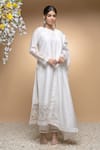 Buy_Sanjev Marwaaha_Ivory Cotton Silk Applique Pearl Round Leaf Pattern Kurta Set _at_Aza_Fashions