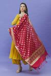 Samyukta Singhania_Maroon Banarasi Art Silk Woven Floral Fringe Hem Pattern Dupatta _Online_at_Aza_Fashions