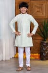 Buy_Free Sparrow_White Chanderi Embroidered Thread Work Rose Kurta Set _at_Aza_Fashions