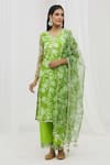 Buy_Yuvrani Jaipur_Green Chanderi Floral V Neck Pattern Straight Kurta Set _at_Aza_Fashions