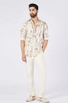 Buy_S&N by Shantnu Nikhil_Off White Silk Twill Printed Antique Jewellery Slim Fit Shirt _at_Aza_Fashions