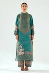 Buy_Rajdeep Ranawat_Green Silk Geometric Round Band Champa Floral And Pattern Kurta  _at_Aza_Fashions