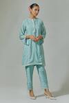 Buy_Basanti - Kapde Aur Koffee_Green Muslin Geometric Round Print Kurta With Pant _at_Aza_Fashions