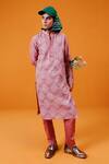 Buy_Wabi Sabi By Anshum-Ritesh_Pink Chanderi Embroidery Ogee Opulence Kurta Set _at_Aza_Fashions