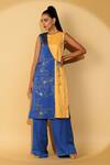Buy_Madder Much_Blue 65% Cupro 35% Modal Floral Round Kate Colorblock Tunic And Pant Set_at_Aza_Fashions