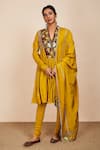 Buy_Sue Mue_Yellow Silk And Lycra Crepe Gada V Neck Floral Kurta Set _at_Aza_Fashions