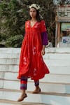 Buy_Label Earthen_Red Mangalgiri And Gathered Kurta Pant Set _at_Aza_Fashions