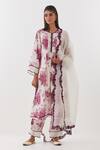 Buy_Amisha Kothari_Ivory Cotton, Organza, Piping, Nishat Printed Floral Kurta Set _at_Aza_Fashions