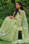 Buy_Meghstudio_Green Viscose Chiffon Hand Painted Daisy Saree With Unstitched Blouse Piece _at_Aza_Fashions