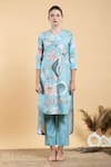 Buy_Divi By Sonal Khandelwal_Sky Blue Cotton Round Neck Nelumbo Printed Straight Fit Tunic And Pant Set _at_Aza_Fashions