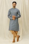 Buy_Arihant Rai Sinha_Blue Handloom Cotton Mirrors, Embroidery Bandhani Print Kurta _at_Aza_Fashions