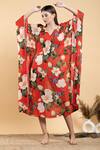 Buy_Divi By Sonal Khandelwal_Red Bamboo V-neck Wild Rose Print Kaftan _at_Aza_Fashions