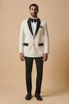 Buy_Philocaly_White Wool Blend Plain Bond Contrast Lapel Collar Tuxedo Blazer _at_Aza_Fashions