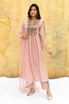 Label Niti Bothra_Pink Silk Embroidered Floral Scallop V Neck Applique Kurta With Pant_at_Aza_Fashions