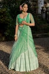 Buy_Amrin khan_Green Georgette Embroidery Thread Sweetheart Neck Floral Lehenga Set  _at_Aza_Fashions