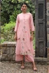 Buy_Desert Shine by Sulochana Jangir_Pink Handwoven Chanderi Embroidered Forest Kurta And Flared Pant Set _at_Aza_Fashions