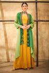 Buy_Aditi Somani_Green Pure Silk And Modal Satin Floral, Bandhani Dichromatic Cape And Pant Set _at_Aza_Fashions
