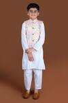 Buy_Kalp_White Cotton Floral Print Bundi And Kurta Set _at_Aza_Fashions