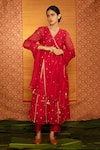 Buy_Deep Thee_Red Chanderi Embroidery Floral V Neck Sita Hand Angarkha Kurta Set _at_Aza_Fashions