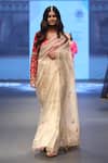 Buy_SHINOR_Off White Embroidered Taj Mahal Patterned Pallu Saree With Blouse_at_Aza_Fashions