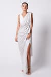Buy_431-88 By Shweta Kapur_Ivory Silk, Jersey V-neck Liquid Annie Pre-draped Saree With Luna Blouse _at_Aza_Fashions