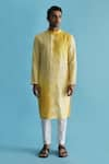 Buy_Kaha_Yellow Linen Solid Ombre-dyed Kurta  _at_Aza_Fashions